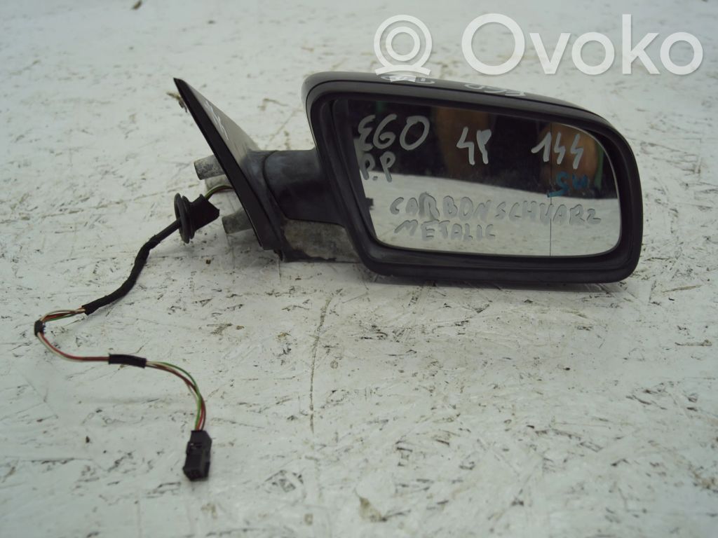 Front door electric wing mirror