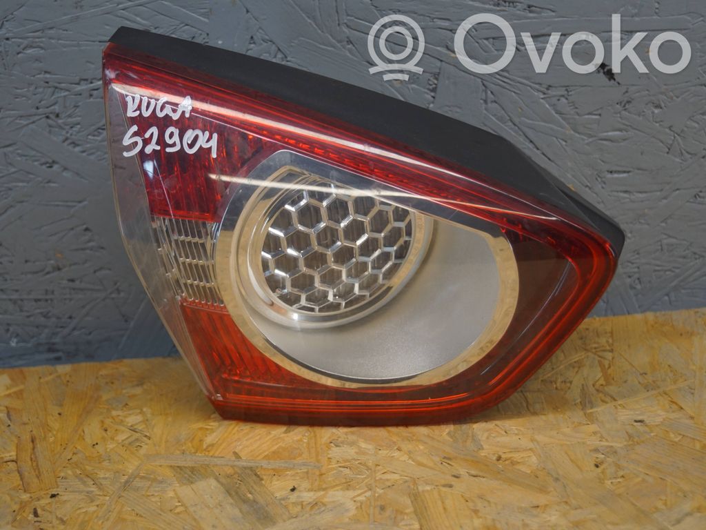 Ford Kuga I Takavalot 