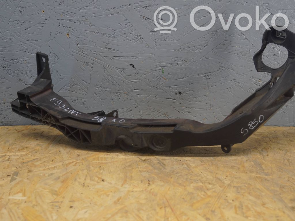 Headlight/headlamp mounting bracket   7227925