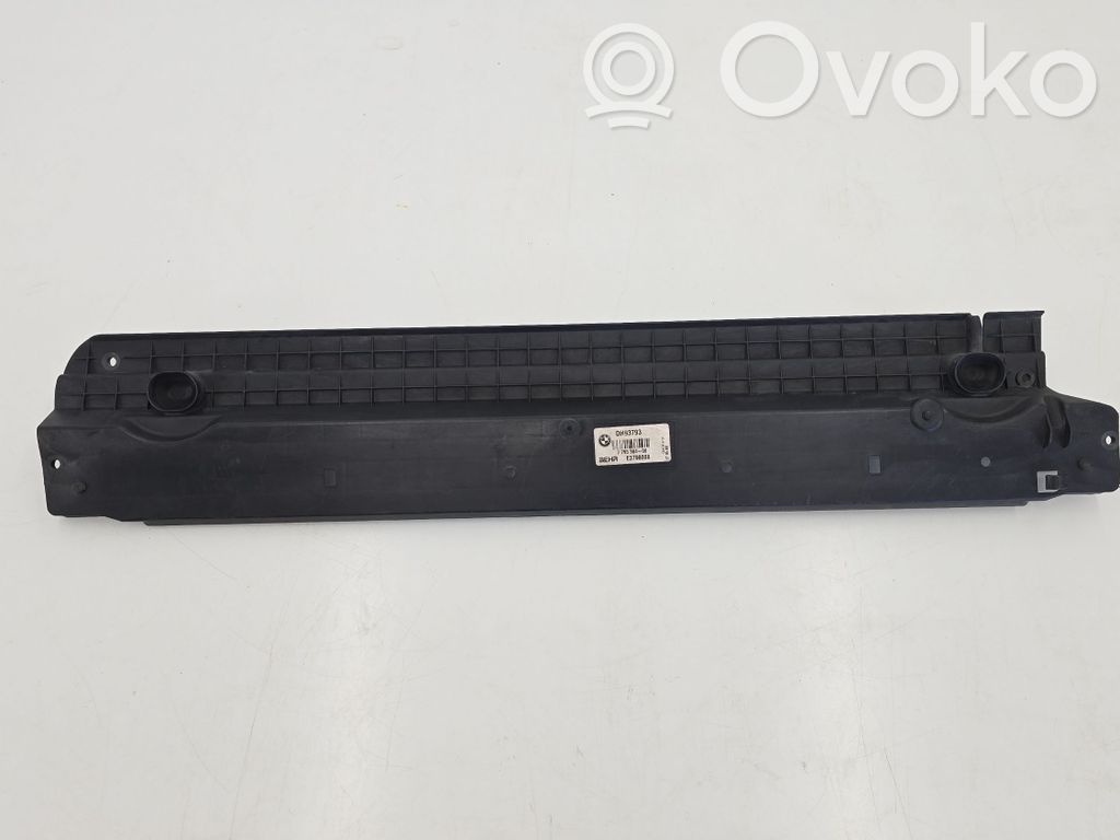 BMW 7 E65 E66 Garniture de radiateur 