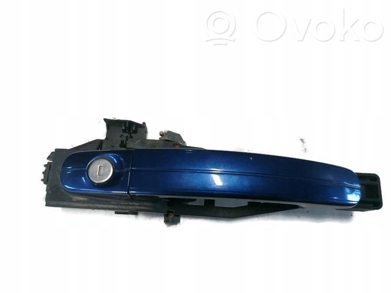 Ford Focus Lastausoven ulkokahvan kehys 