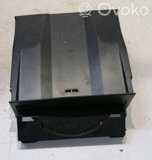 BMW 7 E65 E66 CD/DVD changer 