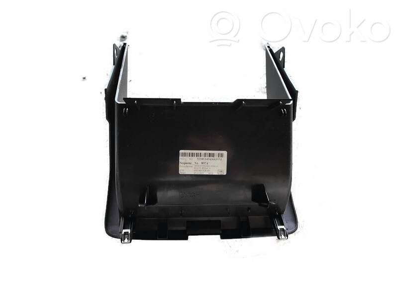 Audi A8 S8 D4 4H Panelės apdailos skydas (apatinis) 