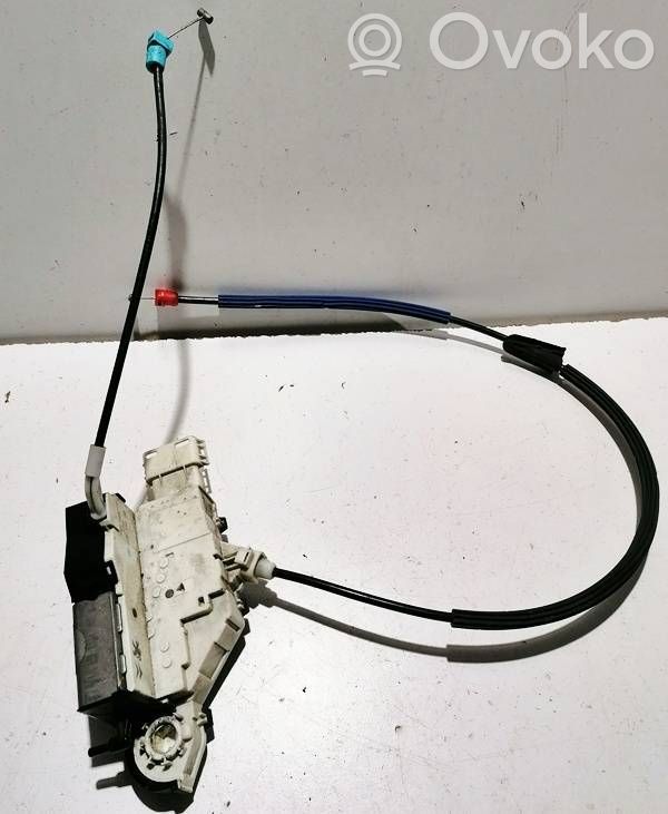 Peugeot 407 Zamek drzwi przednich 