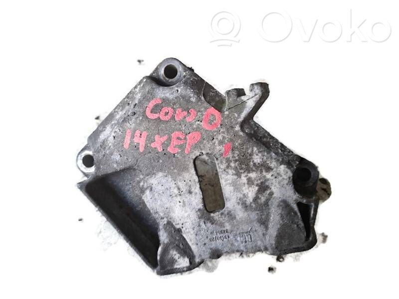 Engine mounting bracket   13130728,74334