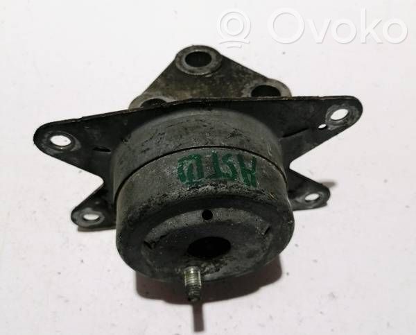 Opel Astra H Soporte de montaje del motor 