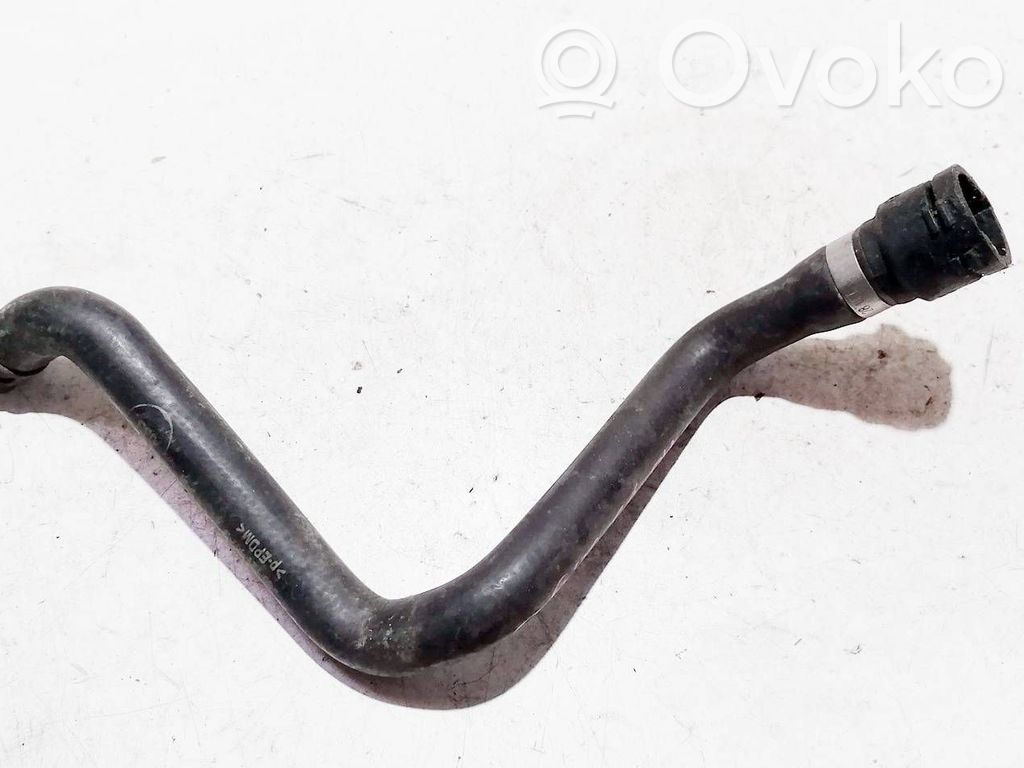 Audi A8 S8 D3 4E Engine coolant pipe/hose 