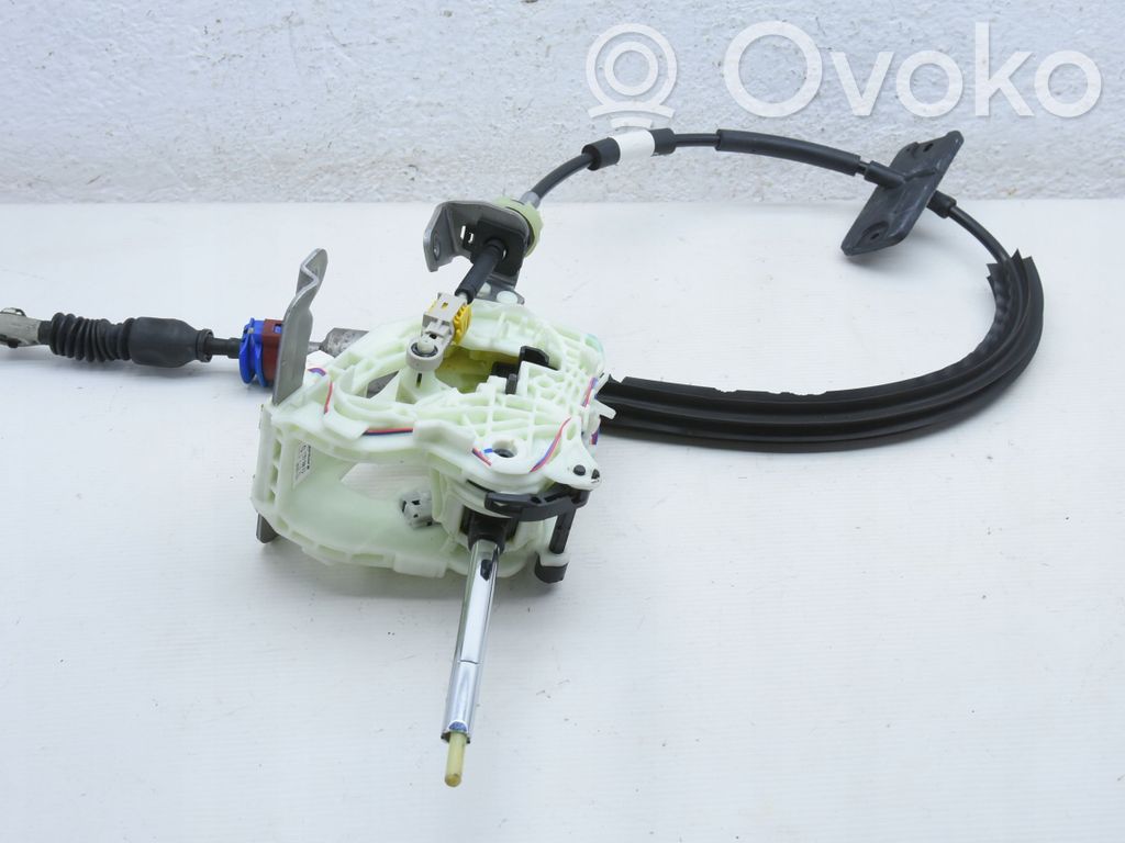 Renault Trafic III (X82) Gear shifter/selector 