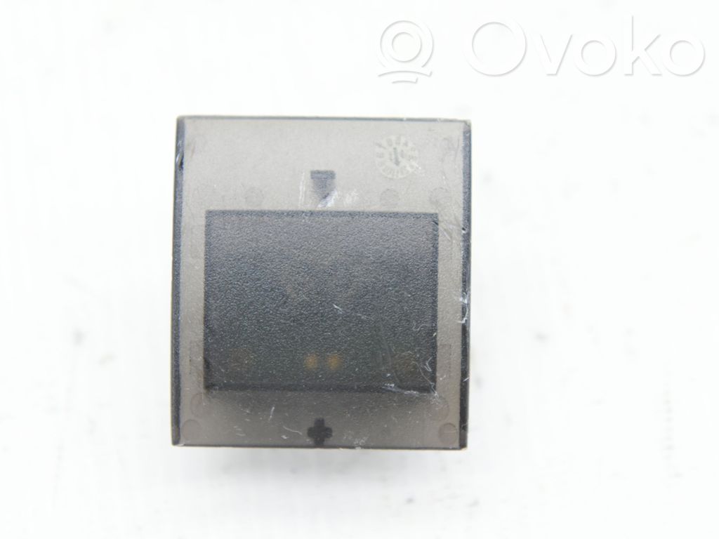 Volkswagen Golf VII Air quality sensor 
