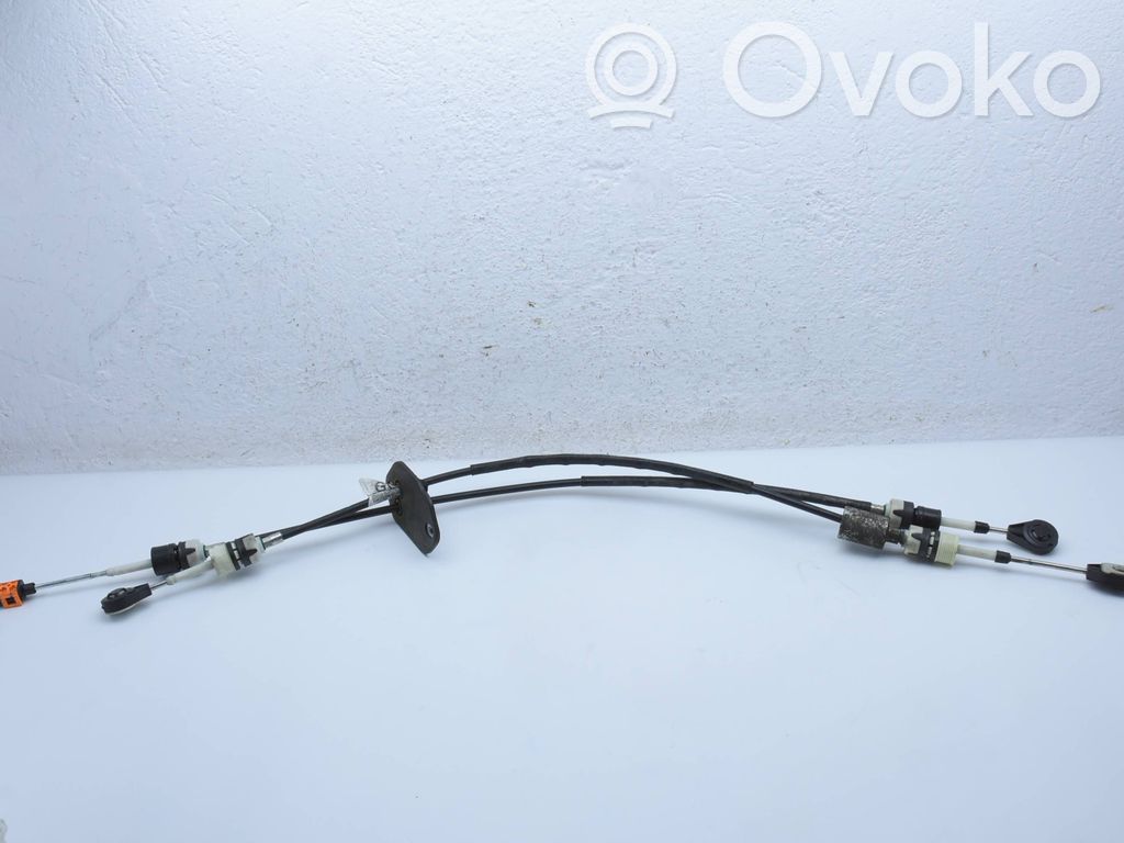 Gear shift cable bracket   KK2R7E395GC
