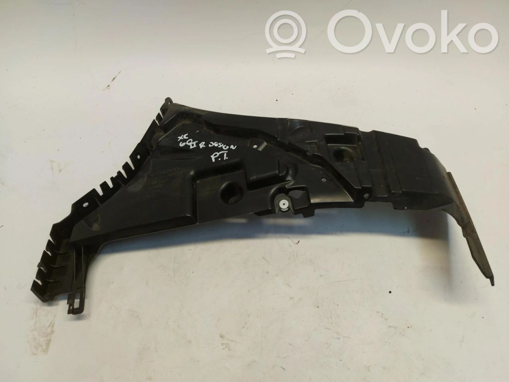 Volvo XC60 Galinis laikiklis bamperio 