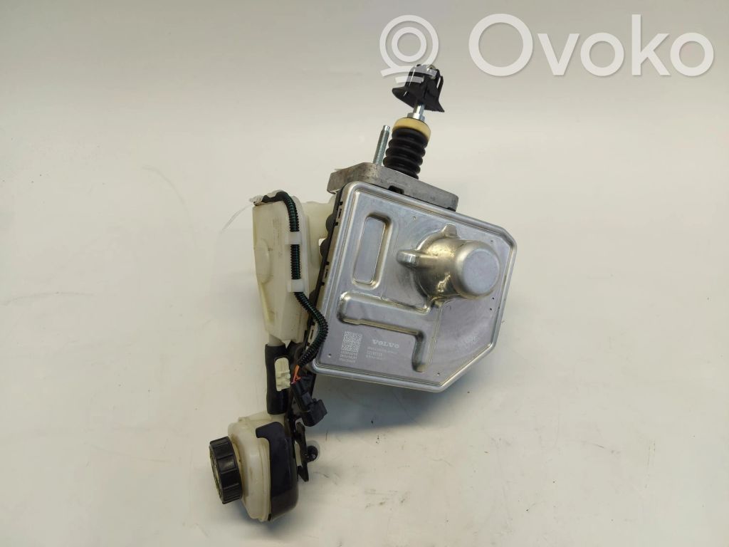 Volvo XC40 ABS-pumppu 