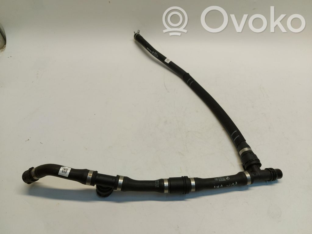 BMW X1 U11 Conductă/furtun lichid de răcire motor 