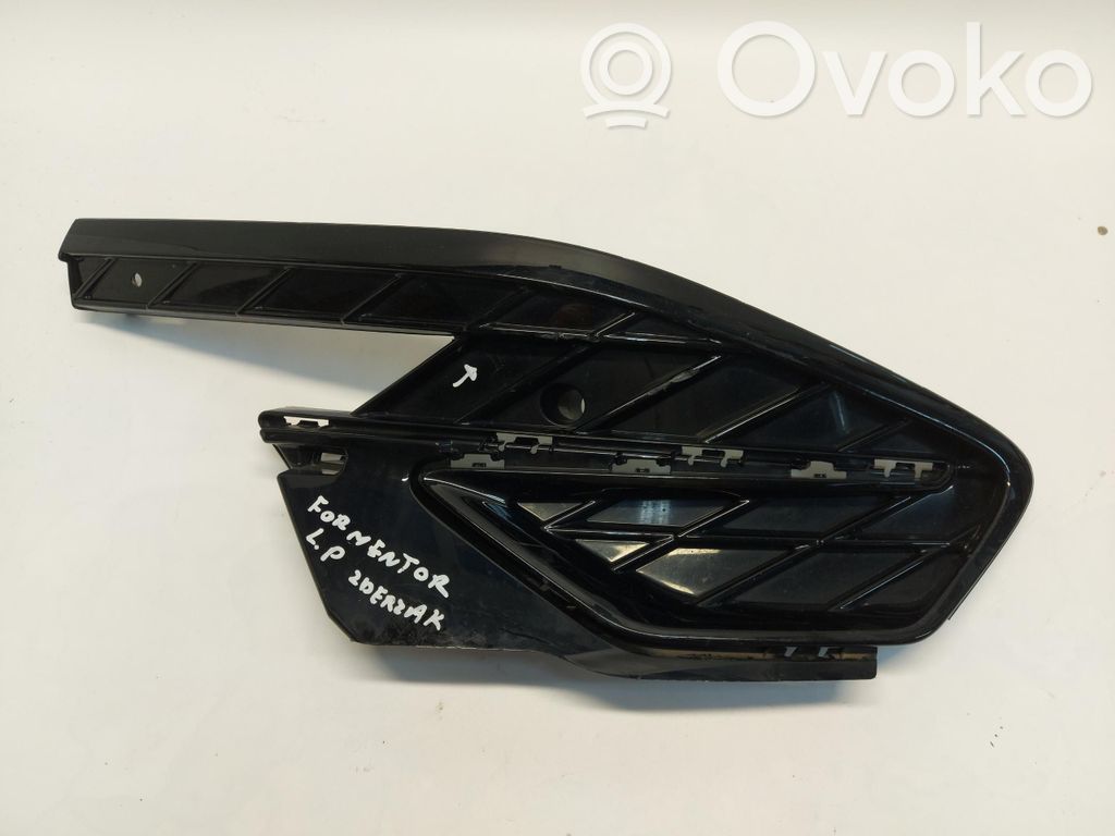 Cupra Formentor Front bumper lower grill 