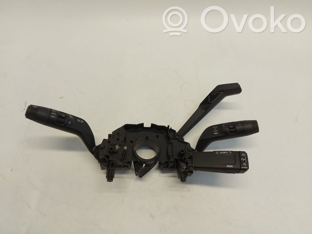 Renault Scenic E-Tech V Headlight wiper switch 
