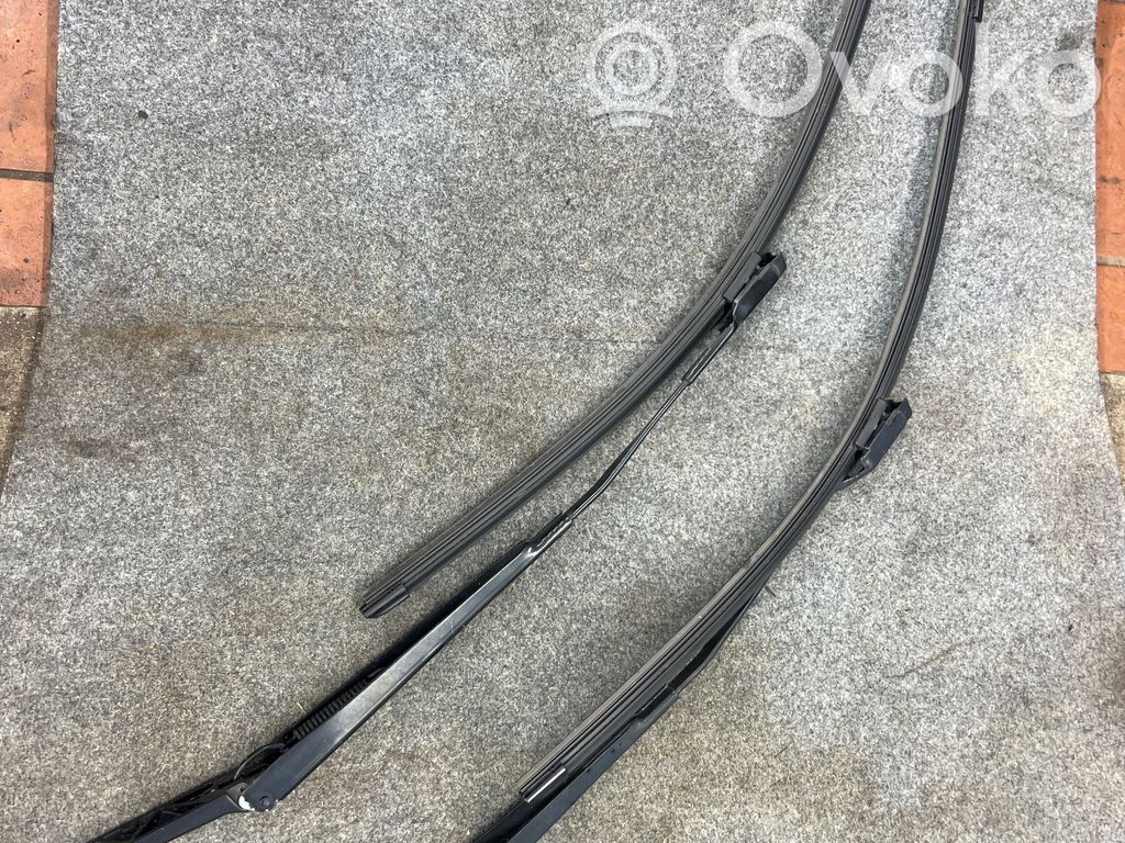 Opel Astra J Ramię wycieraczki szyby przedniej / czołowej 