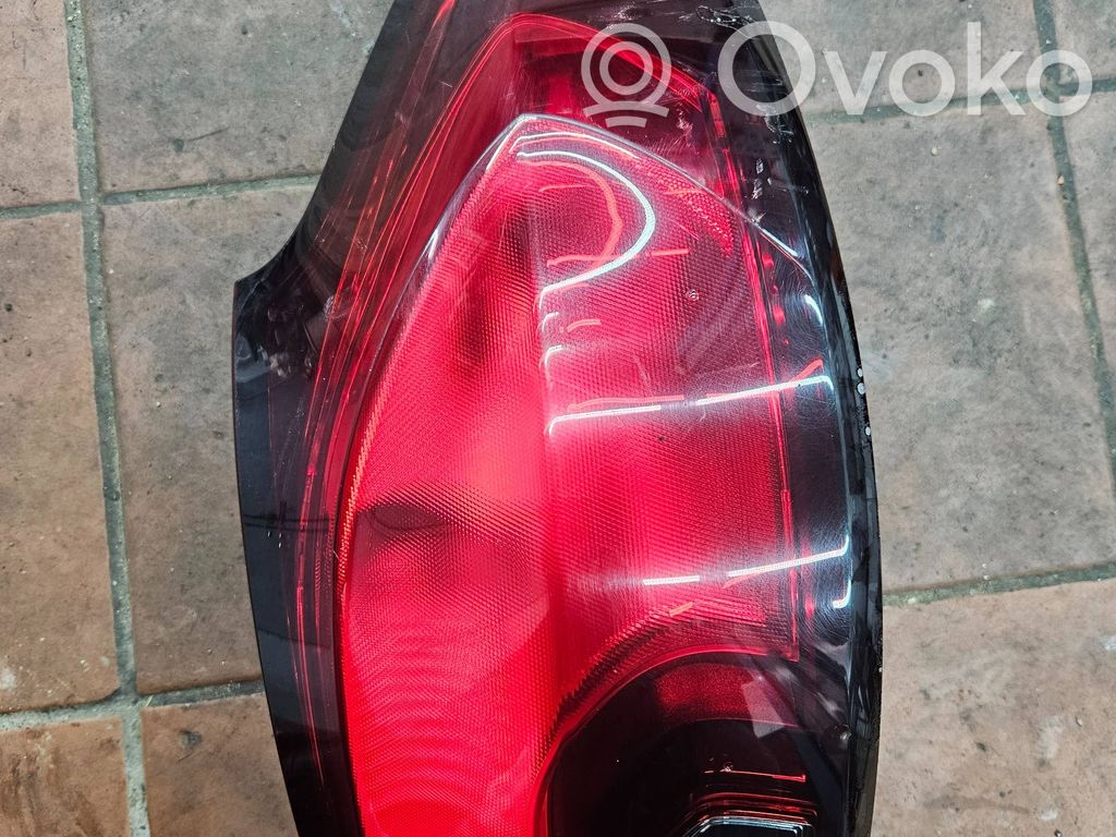 Opel Zafira C Lampă spate în caroserie 