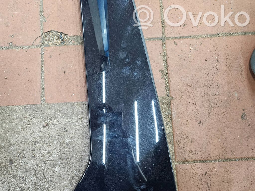 Opel Astra K Takaluukun koristelista 