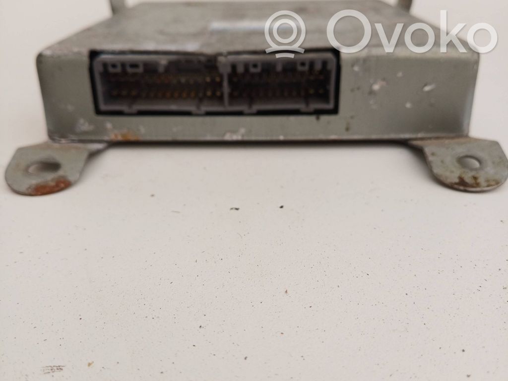 Mazda 323 F Engine control unit/module 