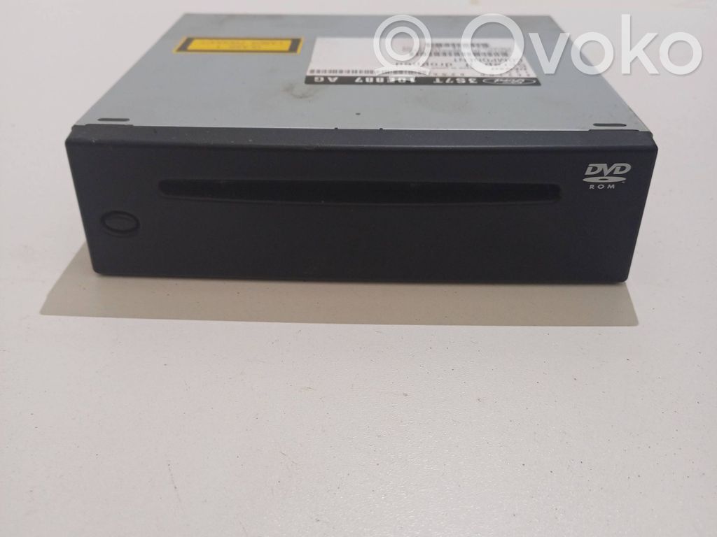 Volvo V70 CD/DVD-vaihdin 