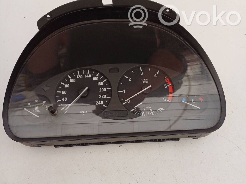 BMW 5 E39 Speedometer (instrument cluster) 