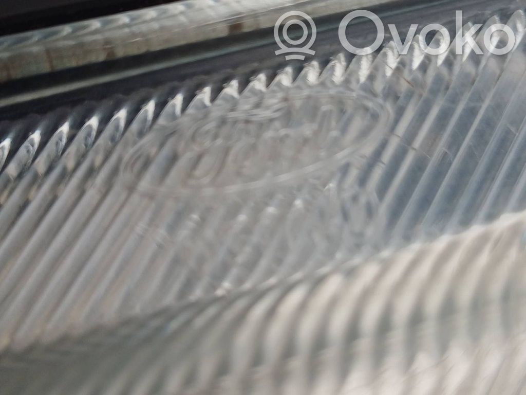 Headlight/headlamp   0374D