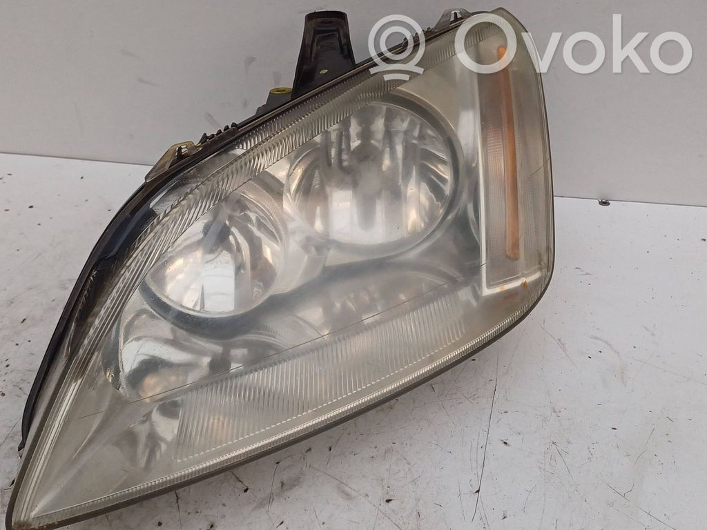 Ford Focus C-MAX Headlight/headlamp 