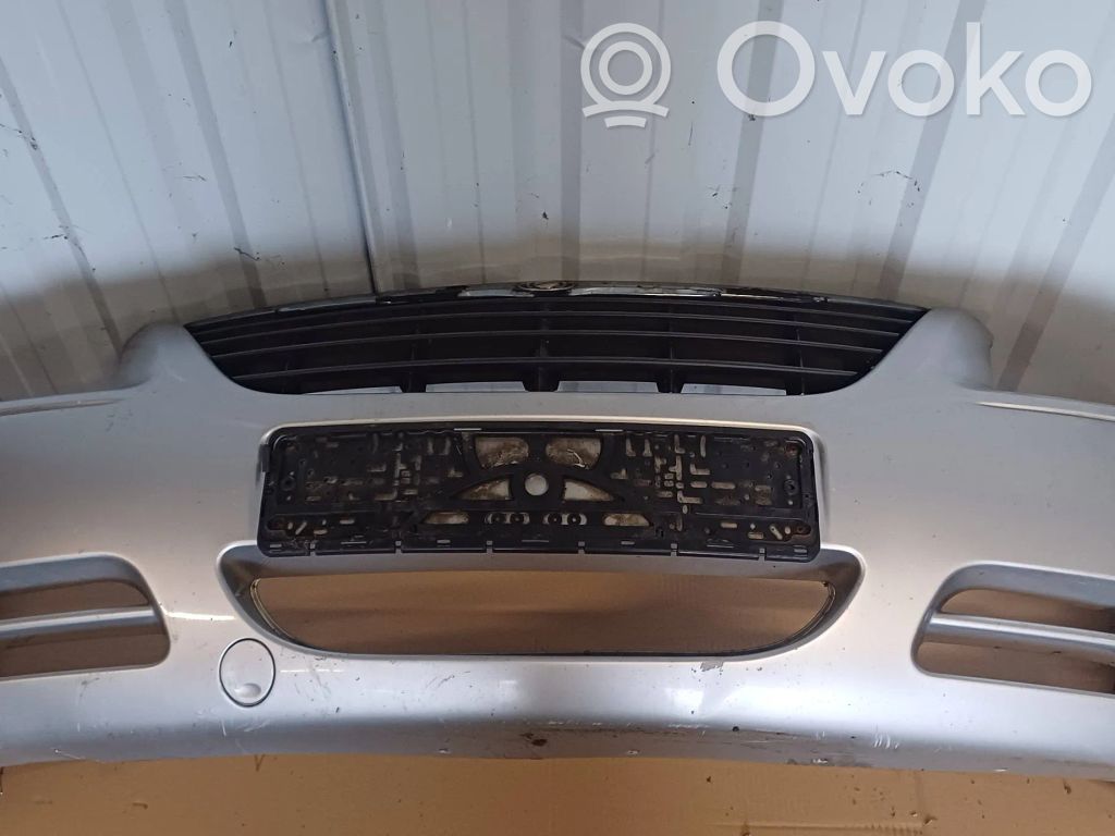 Chrysler Voyager Etupuskuri 