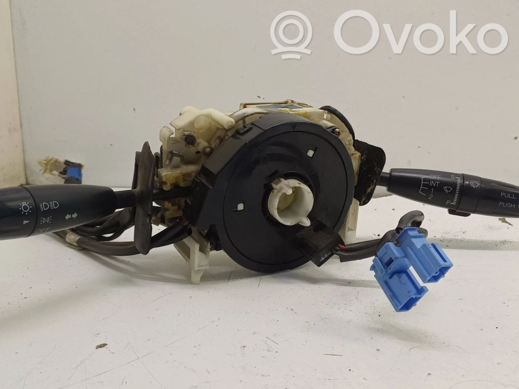 KIA Carnival Wiper turn signal indicator stalk/switch 