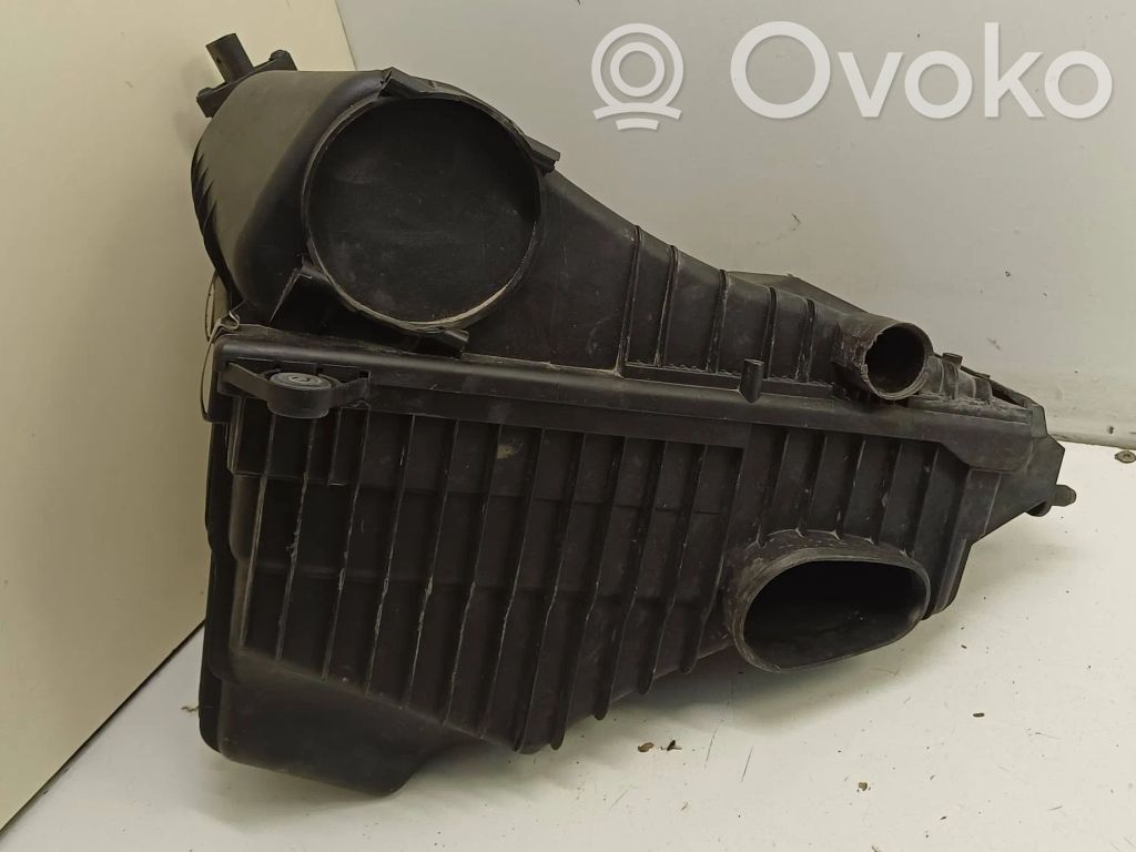 Audi Q7 4L Obudowa filtra powietrza 