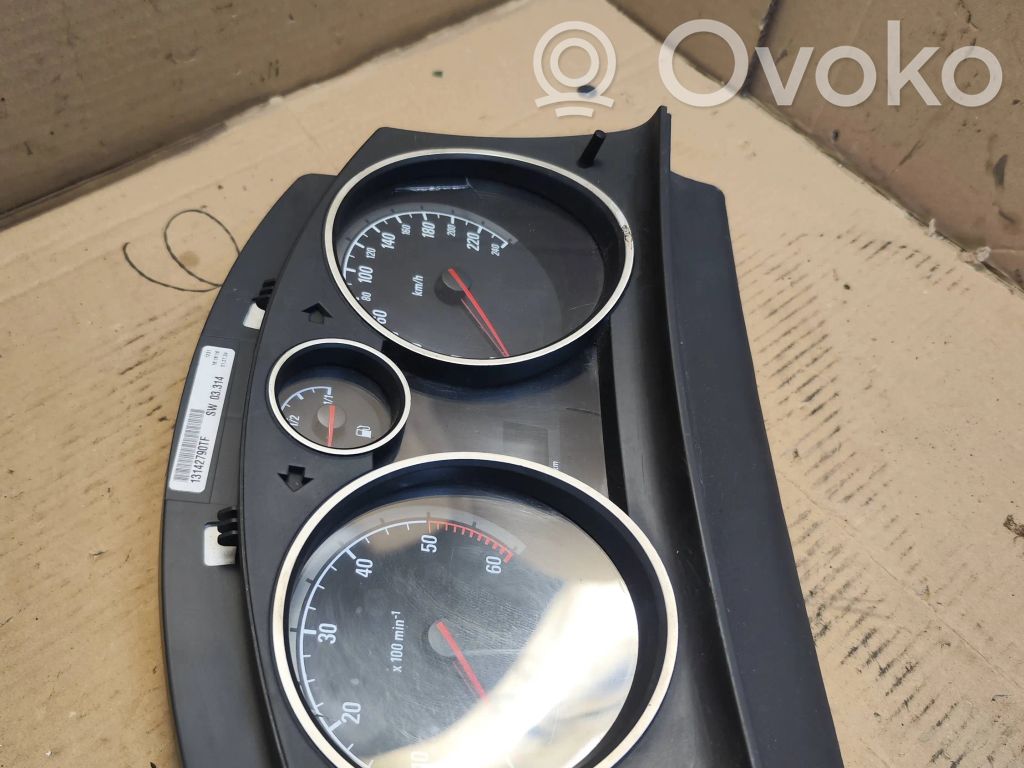 Opel Astra H Speedometer (instrument cluster) 