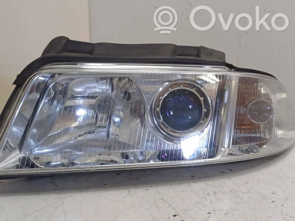 Audi A4 S4 B5 8D Scheinwerfer 