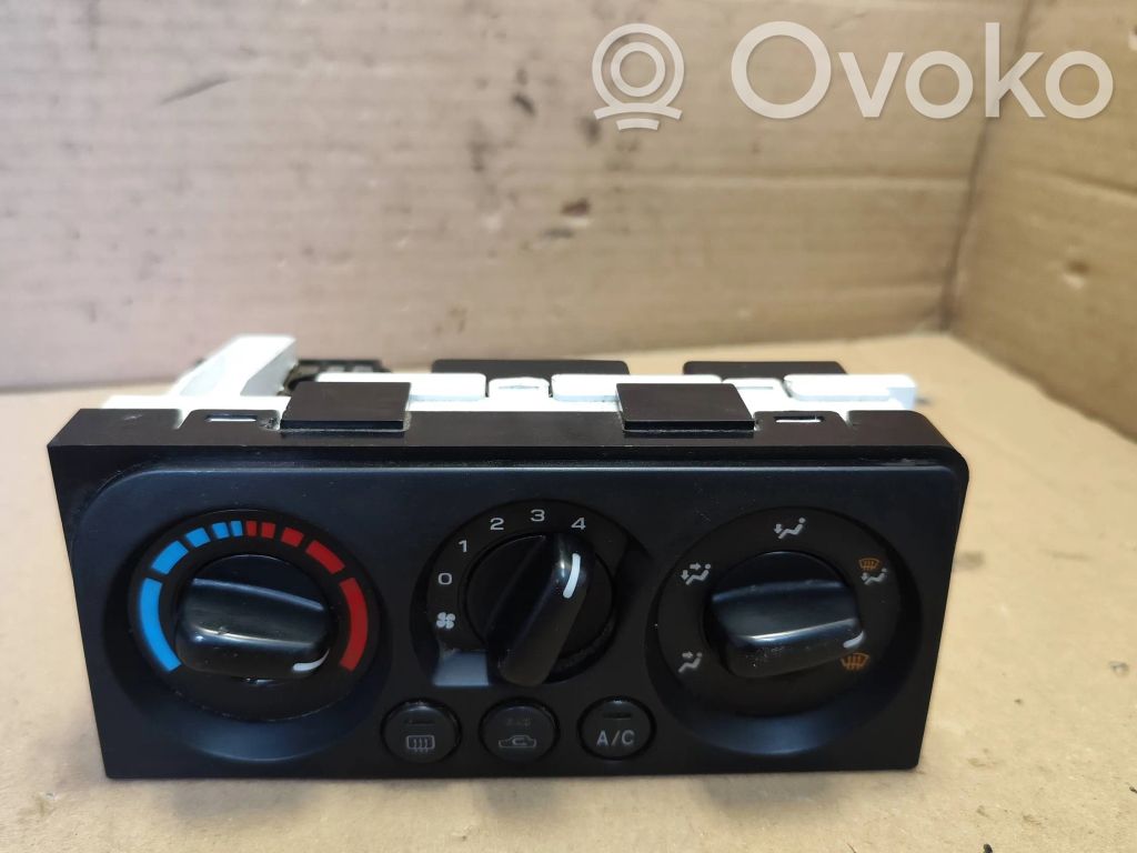 Subaru Legacy Climate control unit 