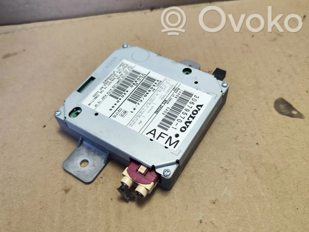 Volvo V50 Amplificator sunet 