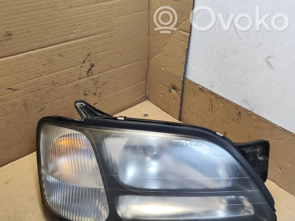 Subaru Legacy Scheinwerfer 