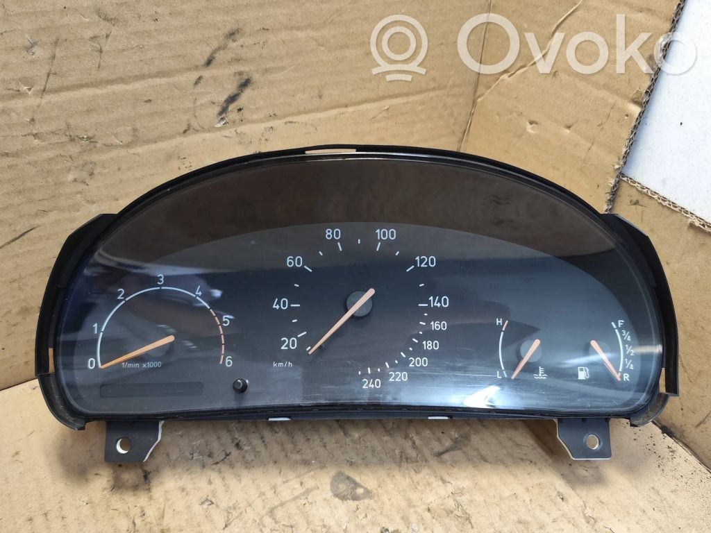 Saab 9-3 Ver1 Spidometrs (instrumentu panelī) 