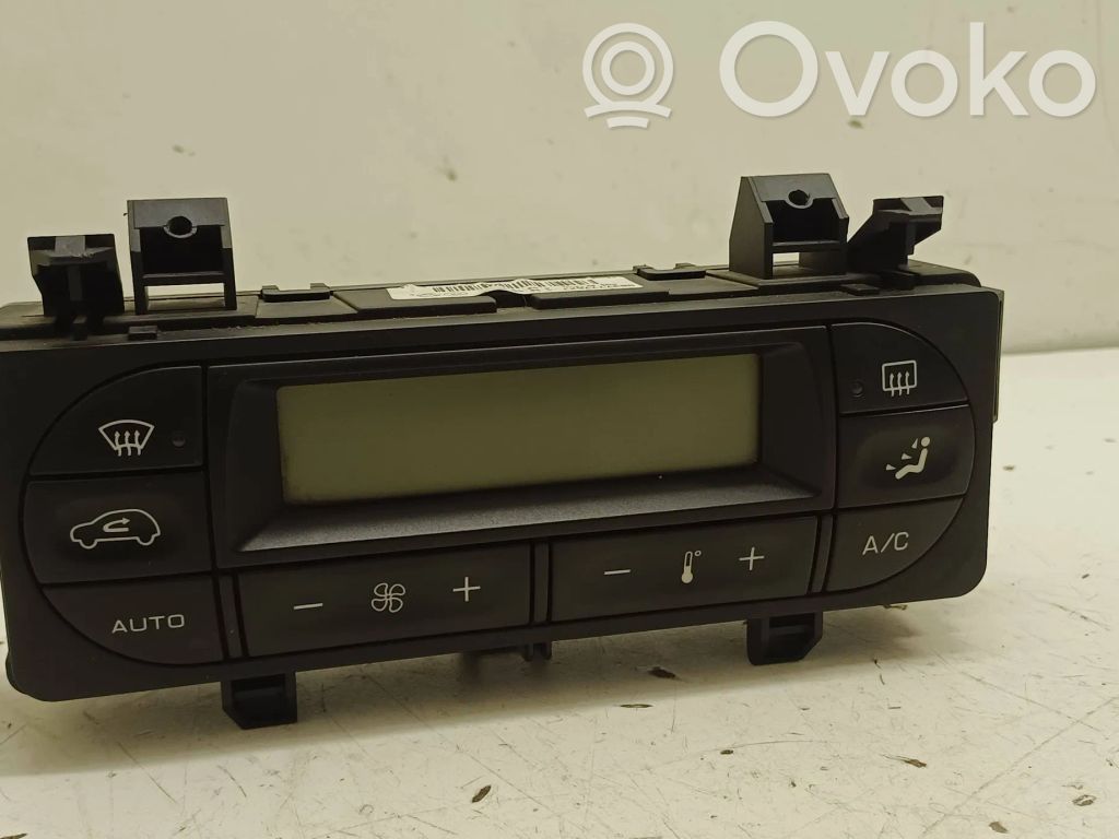 Citroen C3 Climate control unit 