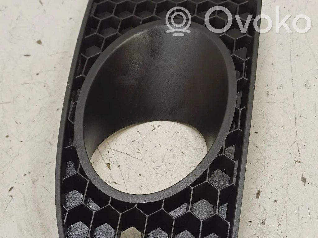 Seat Leon (1P) Grille antibrouillard avant 
