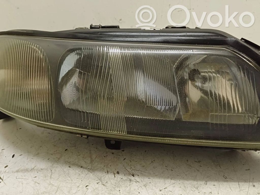 Volvo V70 Headlight/headlamp 