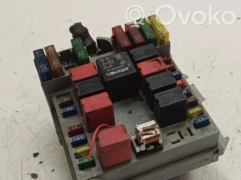 Fiat Stilo Fuse module 