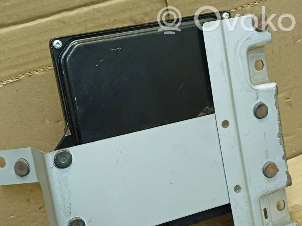 Engine control unit/module   RF7N18881N,275800012670