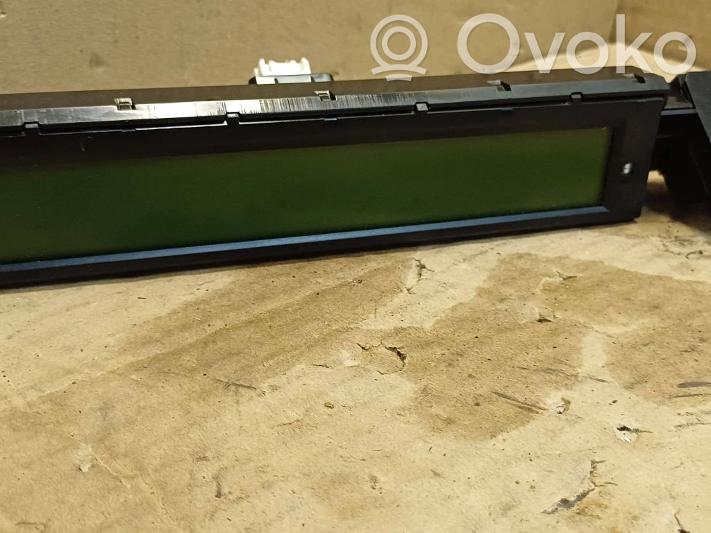 Mazda 5 Screen/display/small screen 