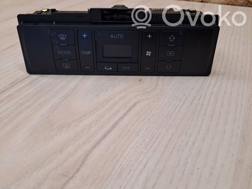 Audi A4 S4 B5 8D Climate control unit 