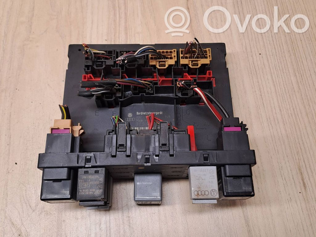 Volkswagen PASSAT B6 Comfort/convenience module 