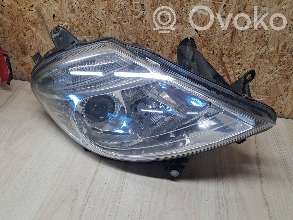 Citroen C8 Headlight/headlamp 