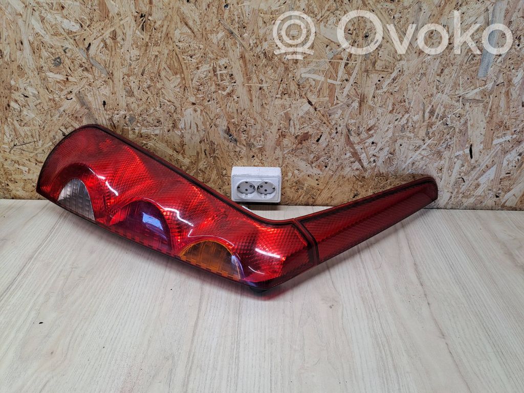 Rear/tail lights   22016752,11074