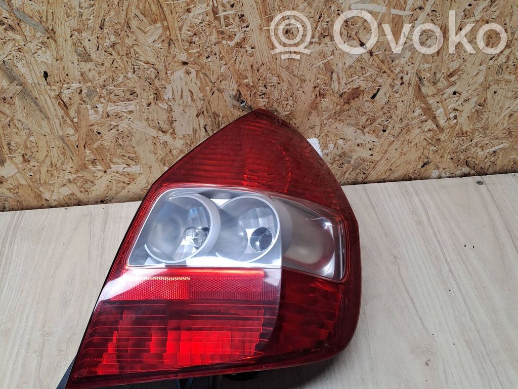 Honda Jazz Galinis žibintas kėbule 