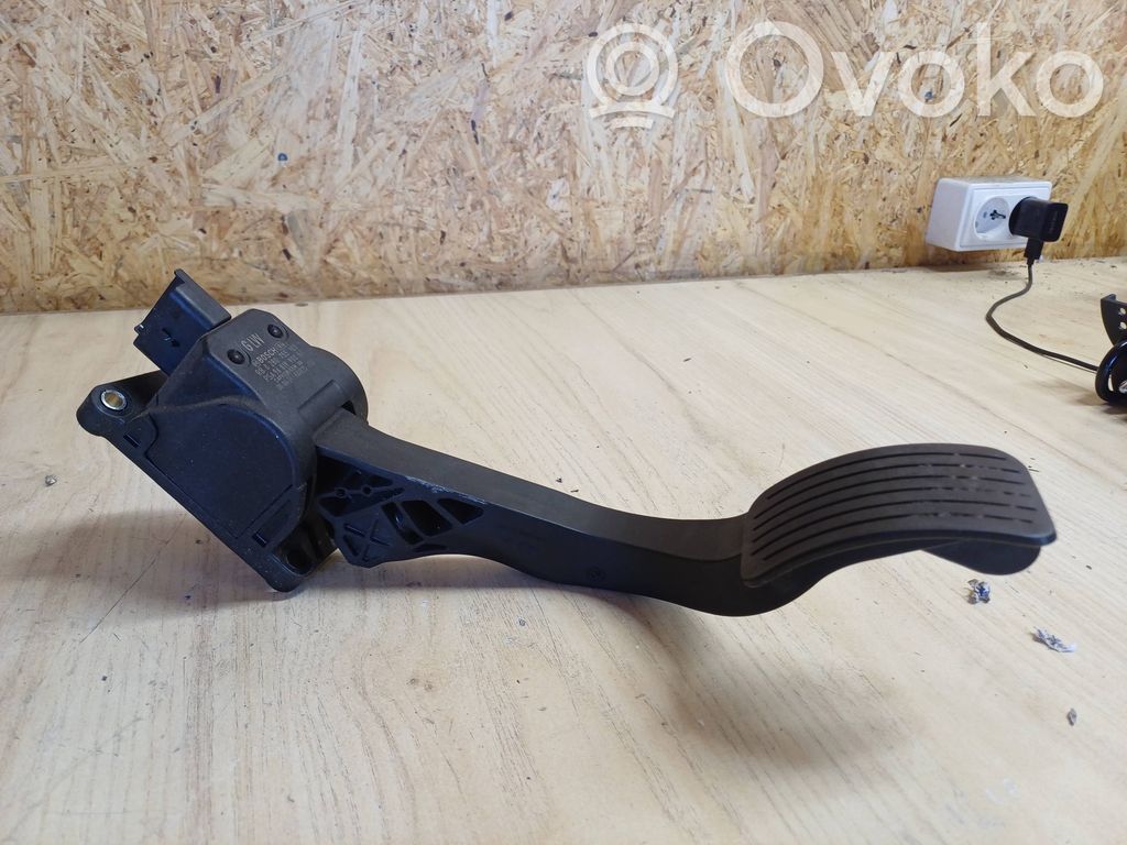 Citroen C4 I Picasso Gaspedal 