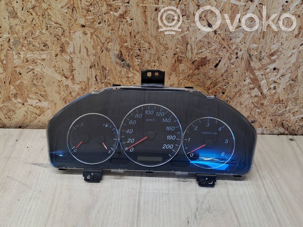 Mazda MPV Spidometrs (instrumentu panelī) 