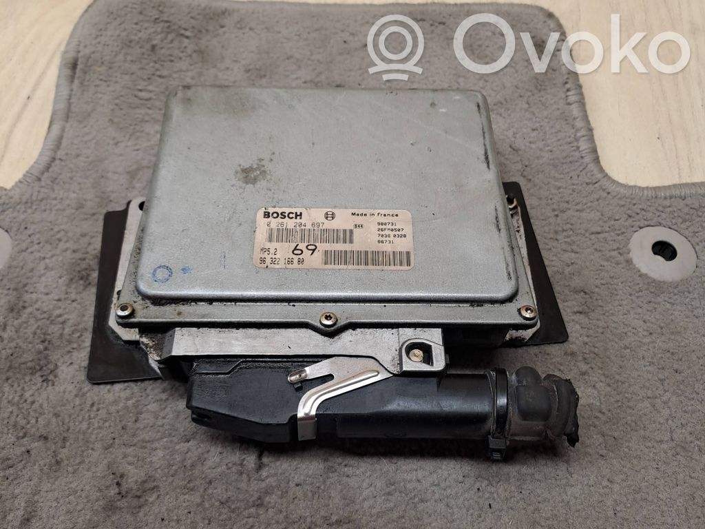 Peugeot 406 Engine control unit/module 